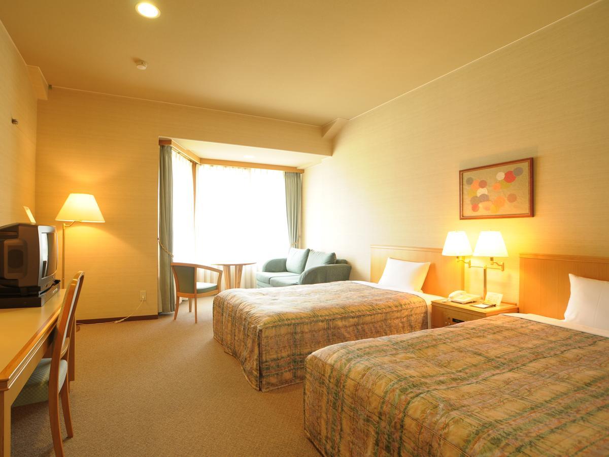 Spa & Resort Hotel Akinomiyasanso Akita Esterno foto